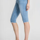 Light-Blue-Under-Skinny-Jeans-4_f41b0623-b1ed-4b4d-9b37-4dbdd35ccc8a.jpg