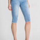 Light-Blue-Under-Skinny-Jeans-6_2ecd04d9-b791-442e-9070-29f25a6e8eee.jpg